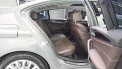 2022 BMW 5-Series 523d xDrive Luxury — фото 12