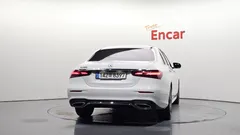 2023 Mercedes-Benz E-Class E250 AMG Line — фото 4