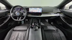 2024 BMW 5-Series 520i M Sport — фото 7