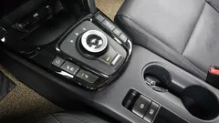 2023 Kia Seltos Gasoline 1.6 Turbo 2WD, белый — фото 9