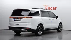 2023 Kia Carnival Gasoline 9-Seater Signature, белый — фото 2