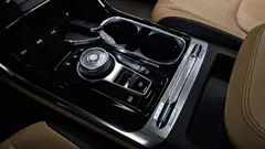 2023 Kia Carnival Gasoline 9-Seater Signature, белый — фото 9