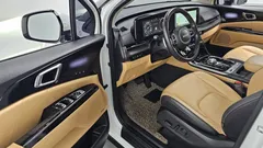 2023 Kia Carnival Gasoline 9-Seater Signature, белый — фото 10