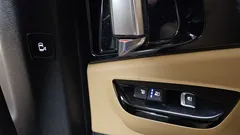 2023 Kia Carnival Gasoline 9-Seater Signature, белый — фото 20