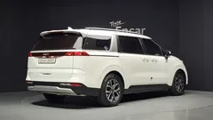 2023 Kia Carnival Gasoline 9-Seater Prestige — фото 2