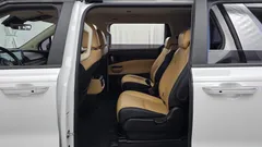 2023 Kia Carnival Gasoline 9-Seater Prestige — фото 12