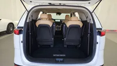 2023 Kia Carnival Gasoline 9-Seater Prestige — фото 18