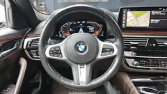 2022 BMW 5-Series 523d xDrive M Sport — фото 13