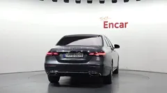 2022 Mercedes-Benz E-Class E350 4MATIC Avantgarde — фото 4