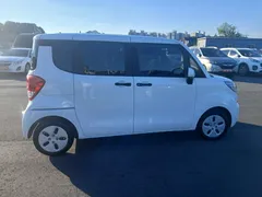 2022 Kia Ray Van — фото 14