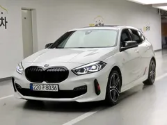 2023 BMW 1-Series 120i M Sports — фото 2