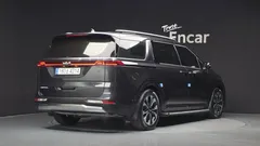 2022 Kia Carnival Gasoline 7-Seater Signature, серый — фото 2