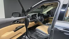 2022 Kia Carnival Gasoline 7-Seater Signature, серый — фото 10