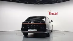 2023 Hyundai Grandeur Premium, чёрный — фото 4