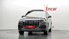 2022 Audi Q7 45 TDI Quattro — фото 3