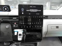 2023 Hyundai Staria 4WD Lounge 9-Seater — фото 5
