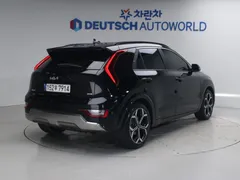 2024 Kia Niro Signature, чёрный — фото 2