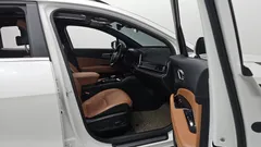 2023 Kia Sportage Gasoline 1.6 Turbo 2WD, белый — фото 18