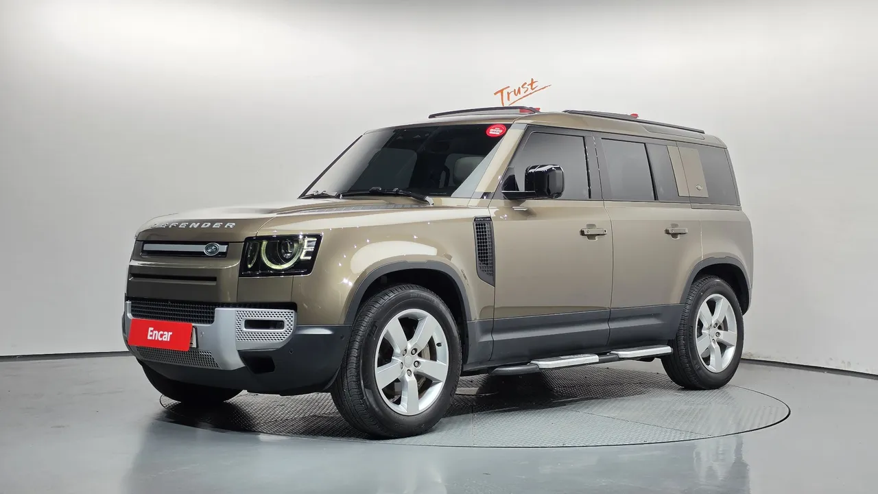 2023 Land Rover Defender 110 D300 HSE