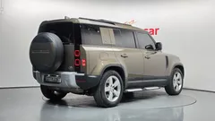 2023 Land Rover Defender 110 D300 HSE — фото 2