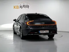 2022 Hyundai Sonata 2.0 — фото 4