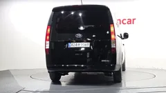 2022 Hyundai Staria Cargo 5-Seater — фото 4