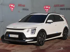 2023 Kia Niro Signature, белый — фото 12
