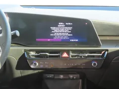 2023 Kia Niro Signature, белый — фото 16