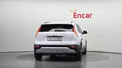2024 Kia Niro Prestige — фото 4