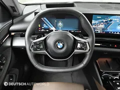 2024 BMW 5-Series 520i — фото 17