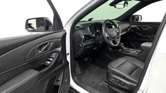 2023 Chevrolet Traverse 3.6 AWD Redline — фото 10