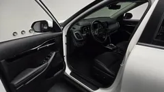 2023 Kia Seltos Gasoline 1.6 Turbo 2WD, белый — фото 10