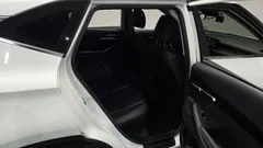 2023 Kia Seltos Gasoline 1.6 Turbo 2WD, белый — фото 12