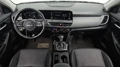 2023 Kia Seltos Gasoline 1.6 Turbo 2WD, белый — фото 14