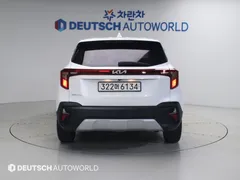 2023 Kia Seltos Gasoline 1.6 Turbo 2WD, белый — фото 5