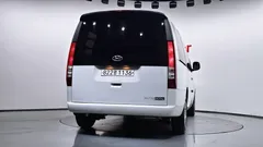 2023 Hyundai Staria Cargo 5-Seater, белый — фото 4