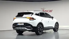 2023 Kia Sportage Gasoline 1.6 Turbo 2WD, белый — фото 2