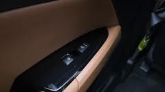 2023 Kia Sportage Gasoline 1.6 Turbo 2WD, белый — фото 18