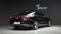 2023 Kia K8 Signature Special — фото 2
