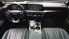 2023 Kia K8 Signature Special — фото 7