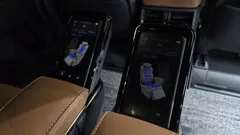 2024 Toyota Alphard 2.5 HEV Executive AWD — фото 19