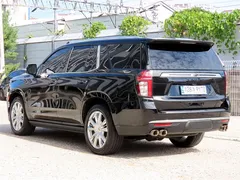 2022 Chevrolet Tahoe 6.2 Dark Knight 4WD — фото 2