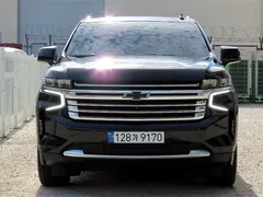 2022 Chevrolet Tahoe 6.2 Dark Knight 4WD — фото 3