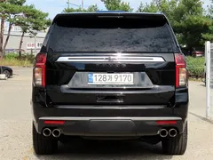 2022 Chevrolet Tahoe 6.2 Dark Knight 4WD — фото 4