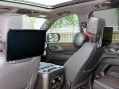 2022 Chevrolet Tahoe 6.2 Dark Knight 4WD — фото 18