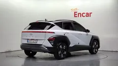 2023 Hyundai Kona Inspiration, белый — фото 2