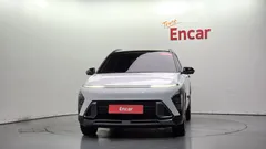 2023 Hyundai Kona Inspiration, белый — фото 3