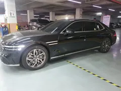2023 Genesis G90 Gasoline 3.5 Turbo AWD — фото 4
