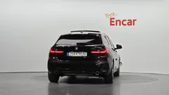 2023 BMW 1-Series 120i Sports — фото 4