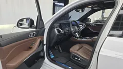 2024 BMW X5 xDrive 30d M Sport — фото 10